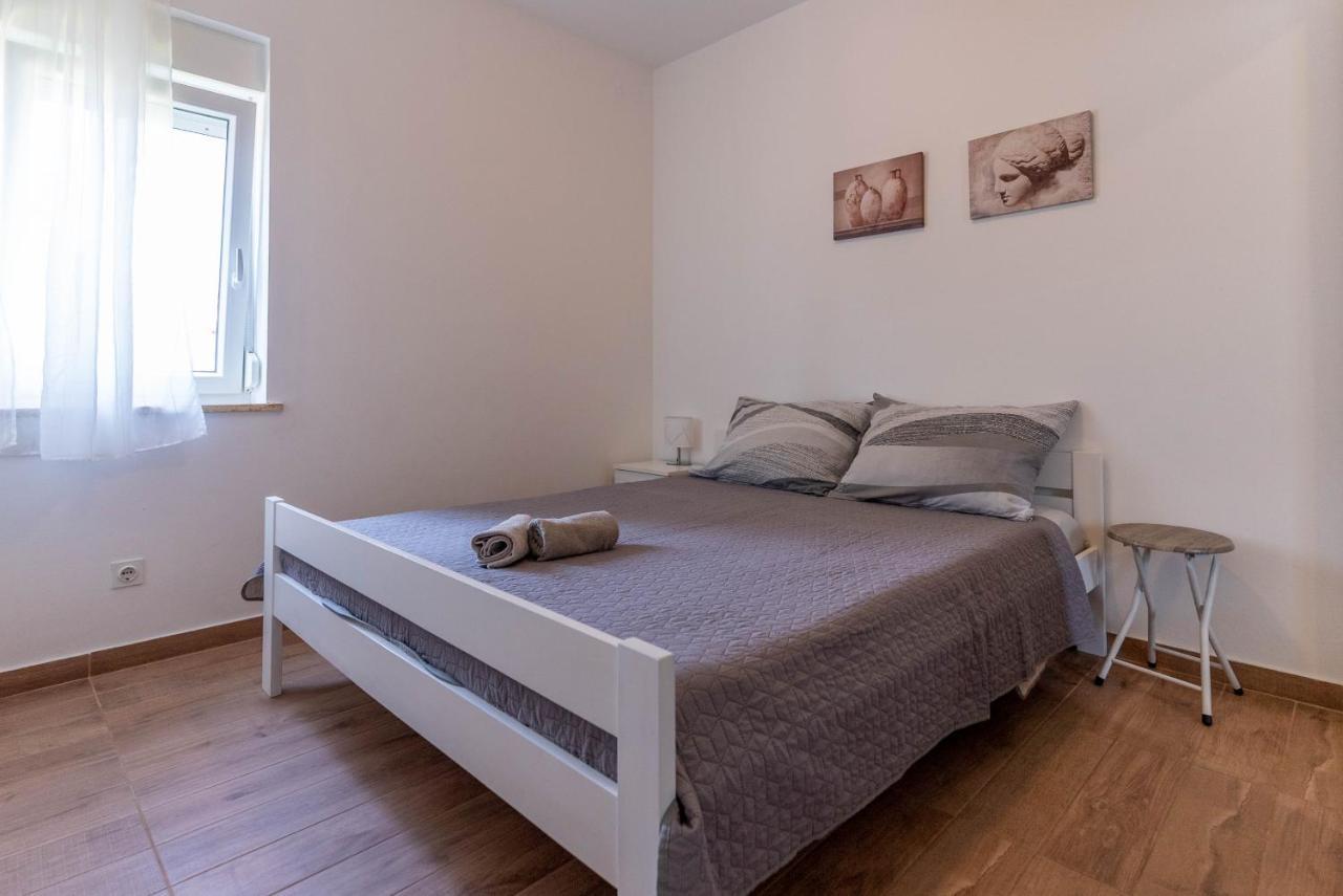 Briuni Riviera Apartment PUY Exterior foto